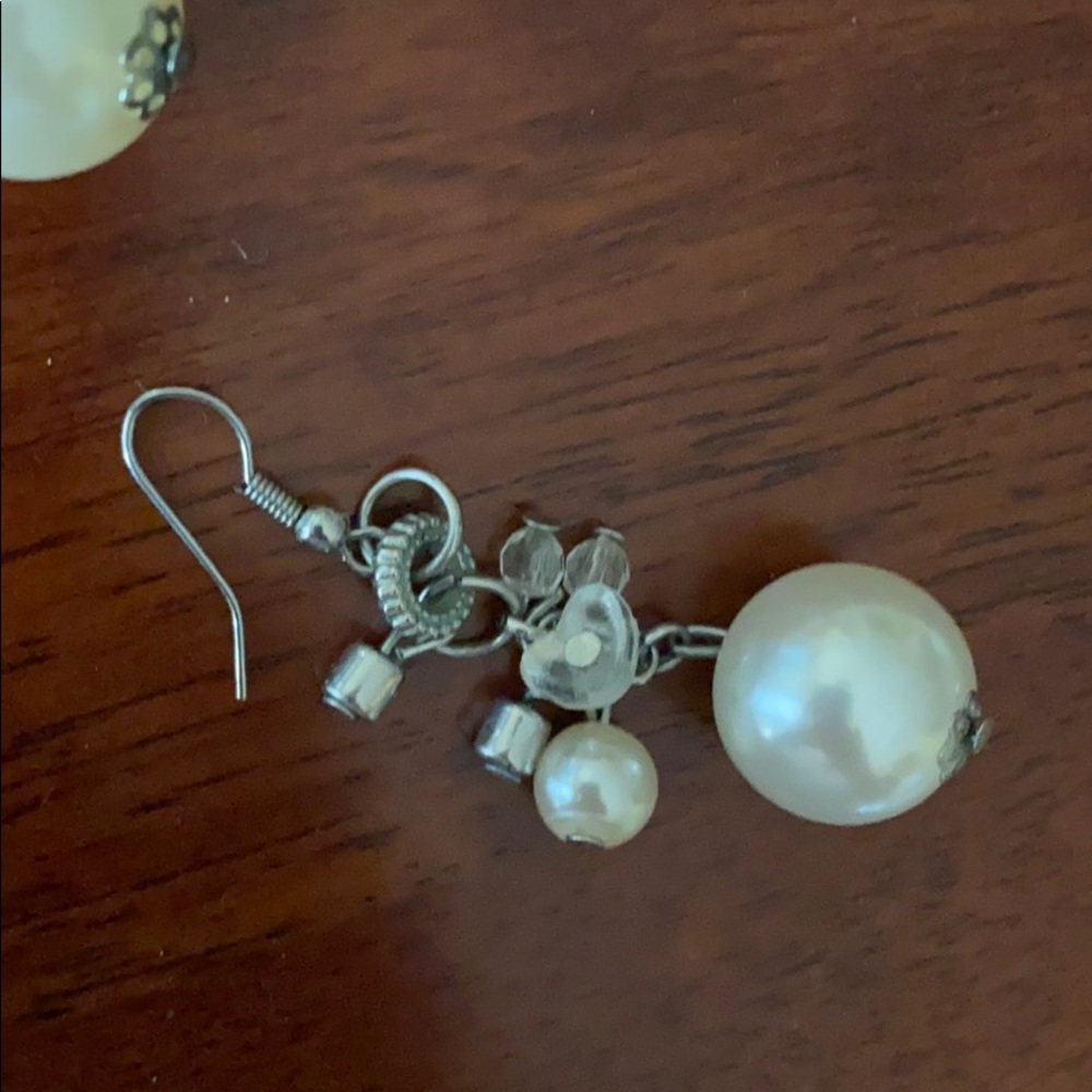 Beautiful dangle earrings - Picture 2 of 2